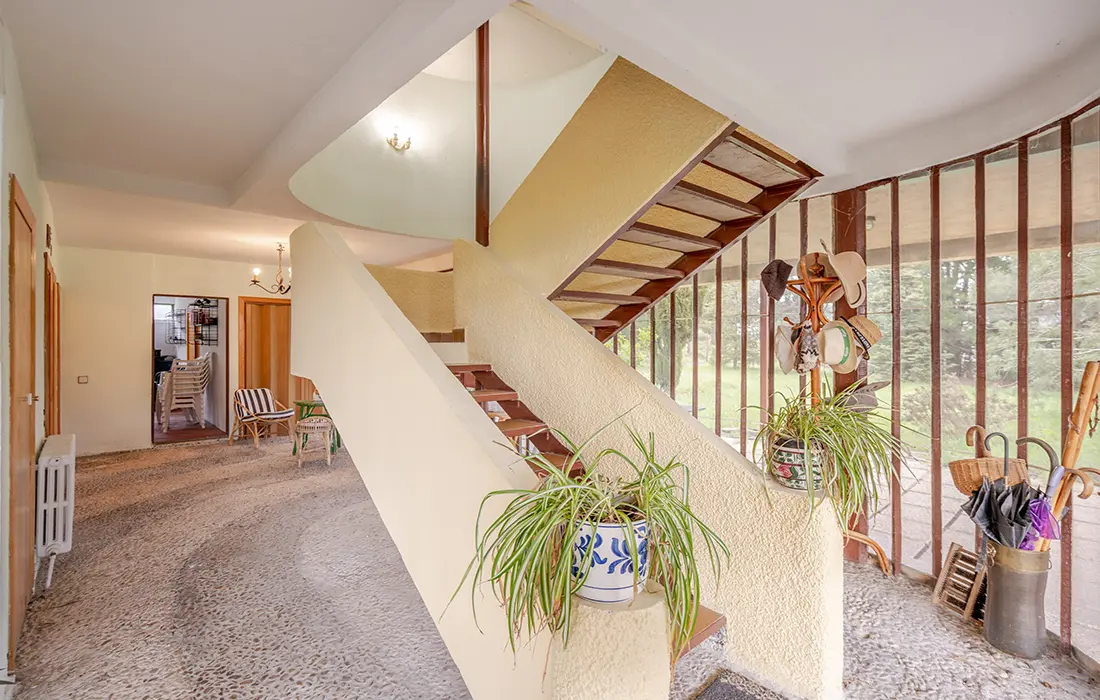 Casa Savoye: Una Residencia Única en Reajo del Roble, Navacerrada - imagen 27