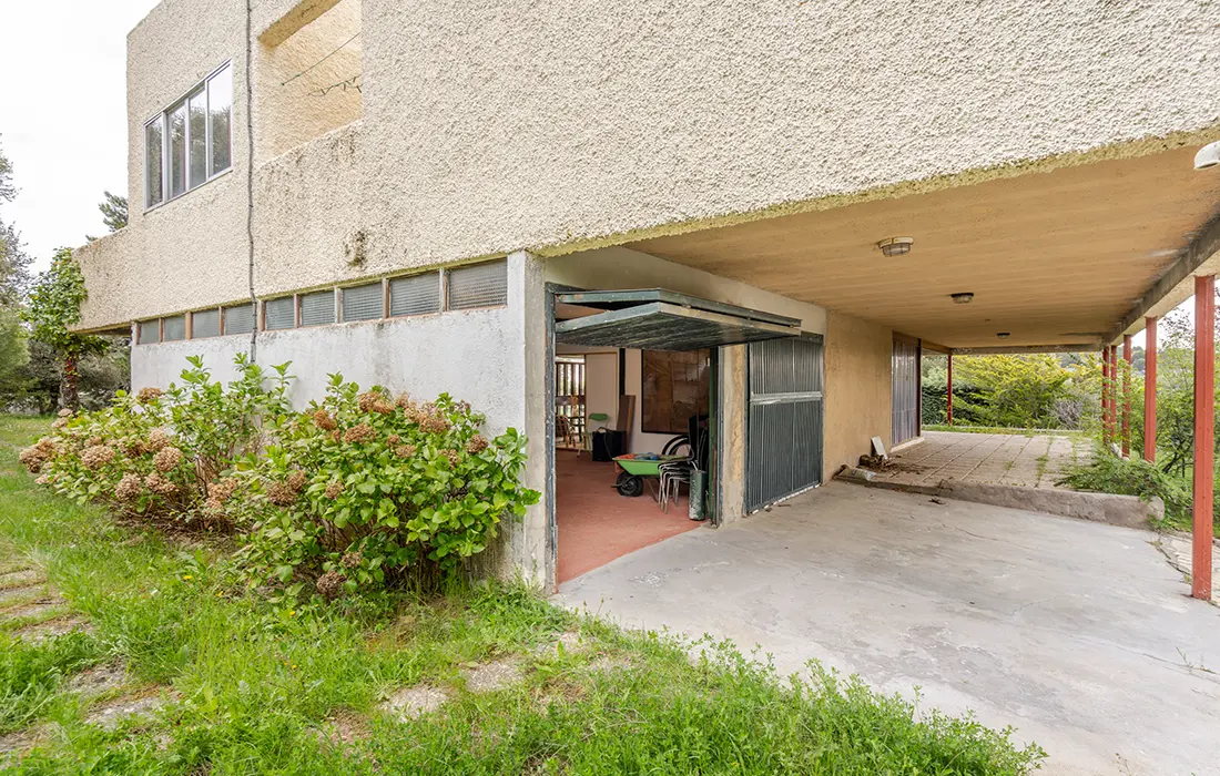 Casa Savoye: Una Residencia Única en Reajo del Roble, Navacerrada - imagen 31