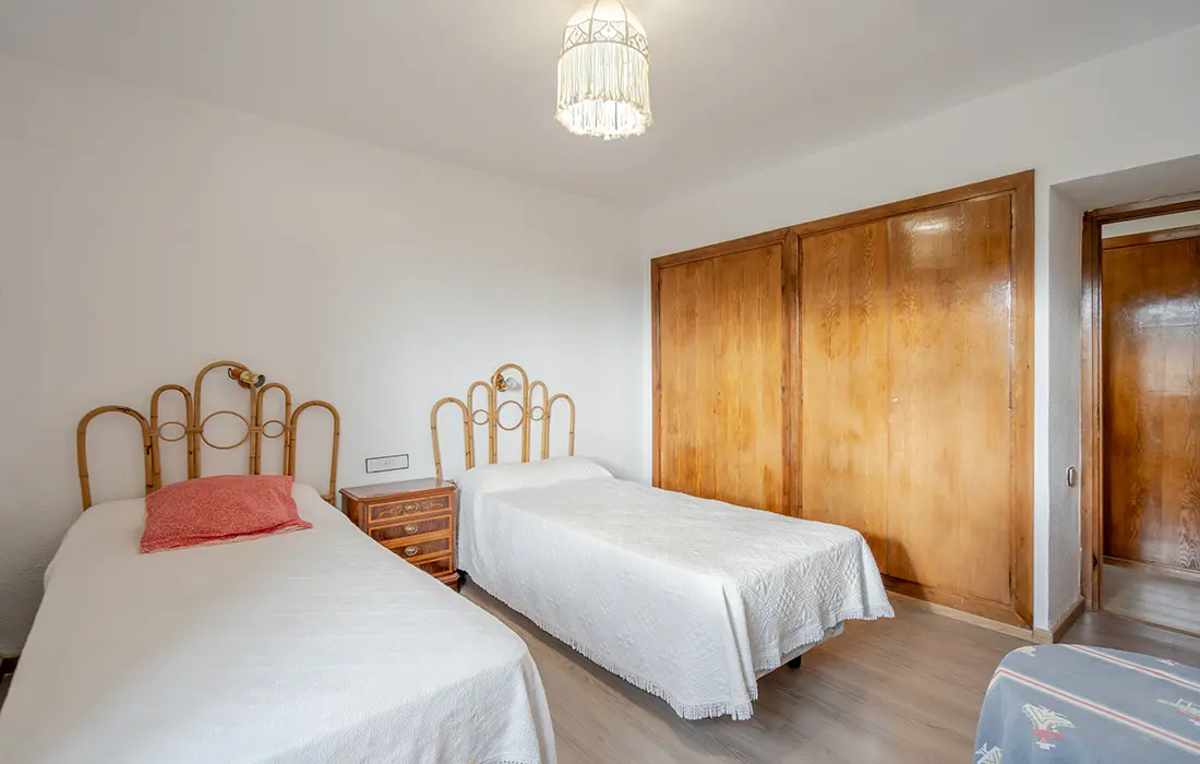 Casa Savoye: Una Residencia Única en Reajo del Roble, Navacerrada - imagen 42