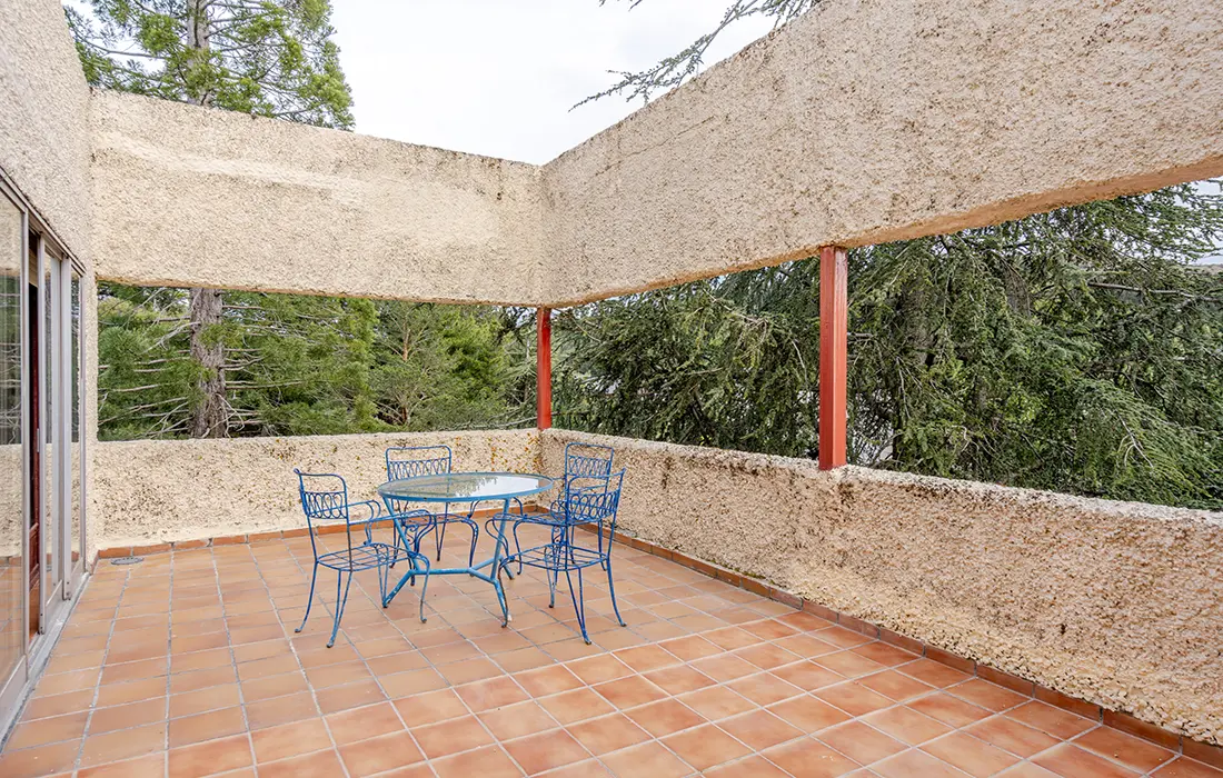 Casa Savoye: Una Residencia Única en Reajo del Roble, Navacerrada - imagen 47