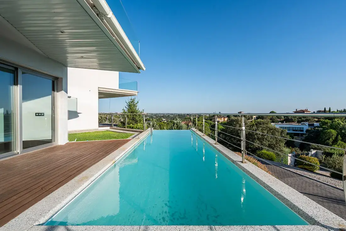 Chalet de Diseño Exclusivo en Las Rozas - imagen 4