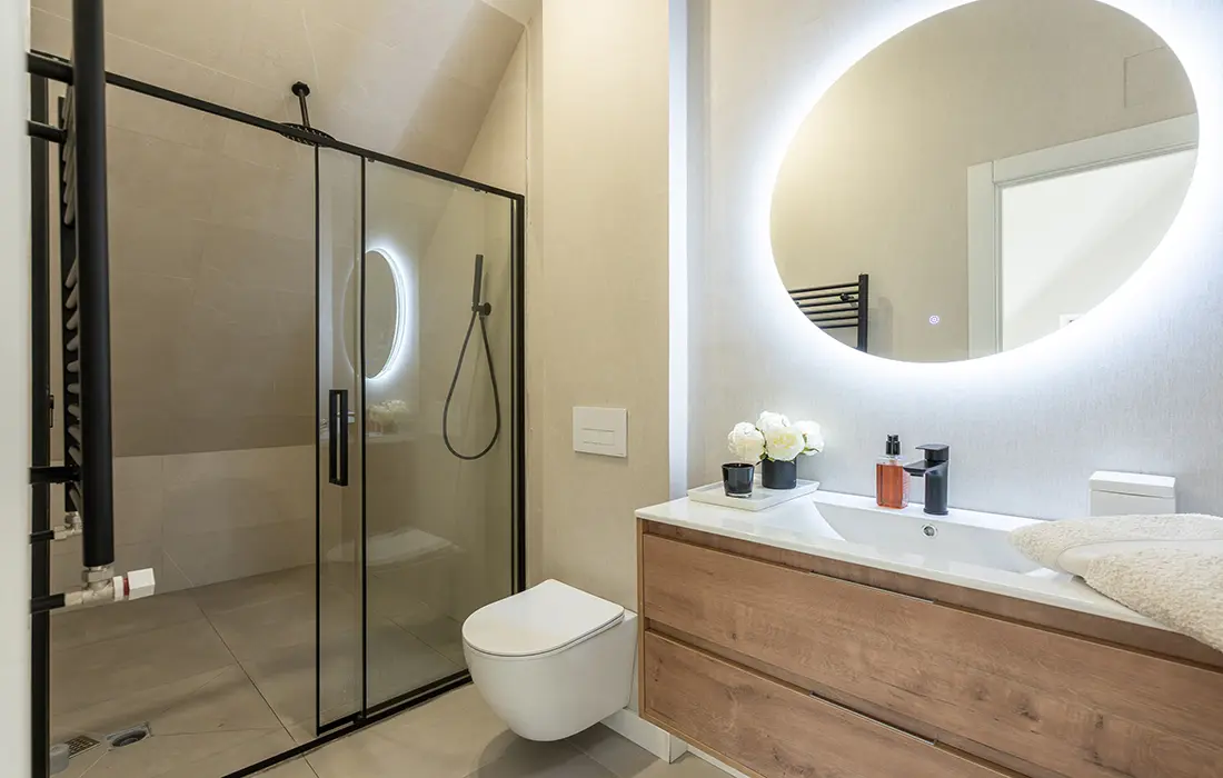 Chalet en venta en Av. Transversal, El Monte. - imagen 11