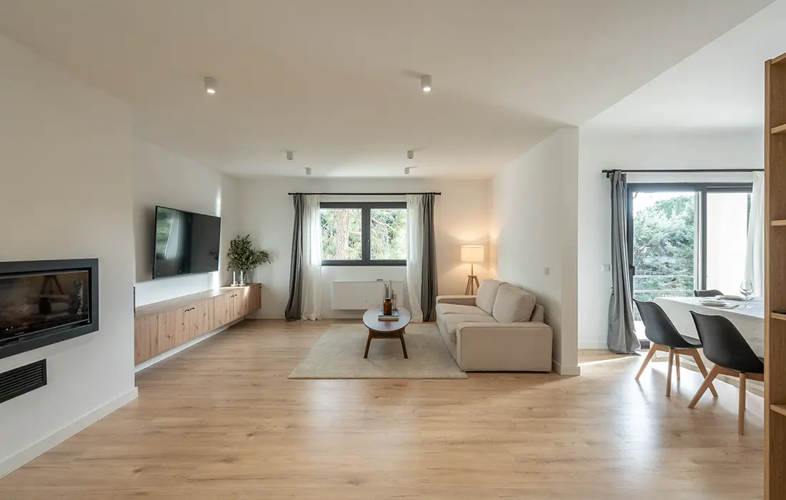 Chalet en venta en Av. Transversal, El Monte. - imagen 16
