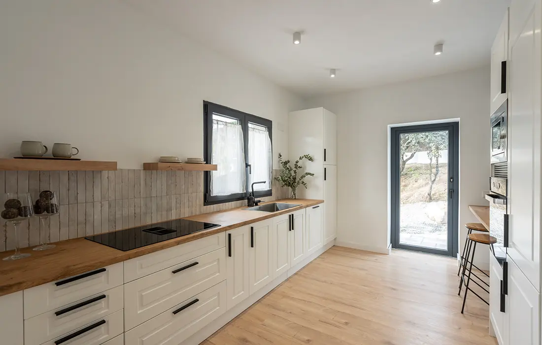 Chalet en venta en Av. Transversal, El Monte. - imagen 18
