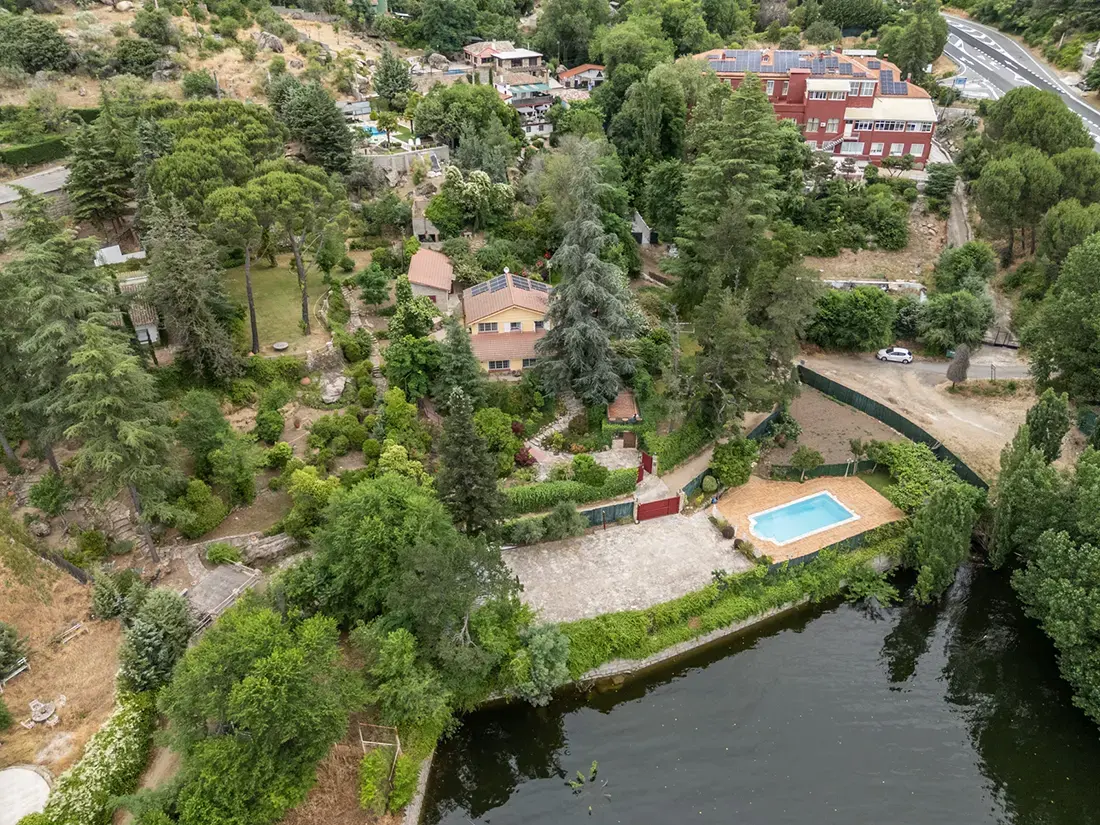 Chalet en venta en El Barraco, Ávila. - imagen 4