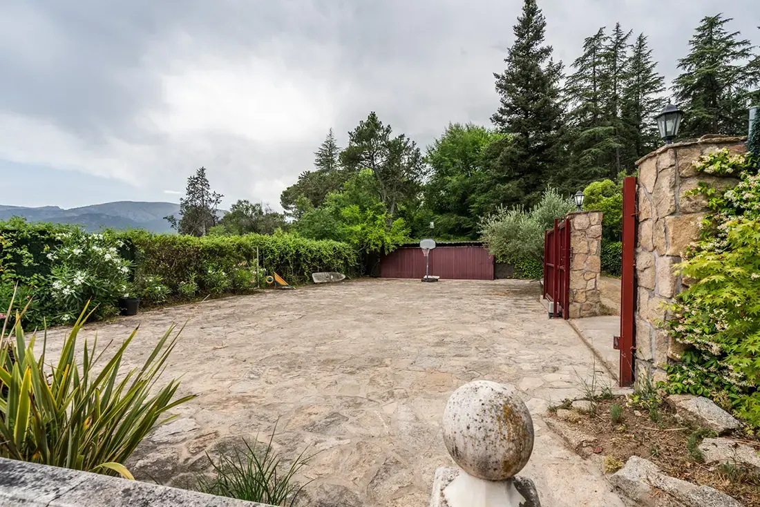 Chalet en venta en El Barraco, Ávila. - imagen 38