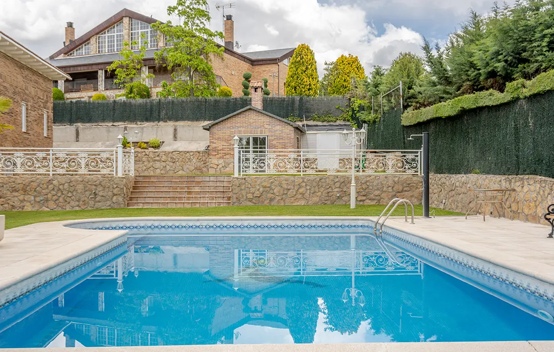 Chalet Independiente de Lujo en Venta en El Bosque, Madrid - imagen 7