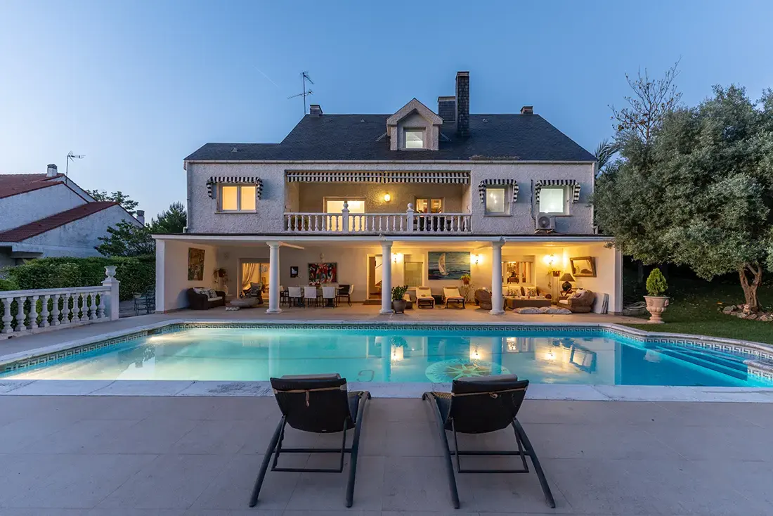 Chalet independiente en venta en Boadilla del Monte · vivienda en venta en Madrid · Yolanda González