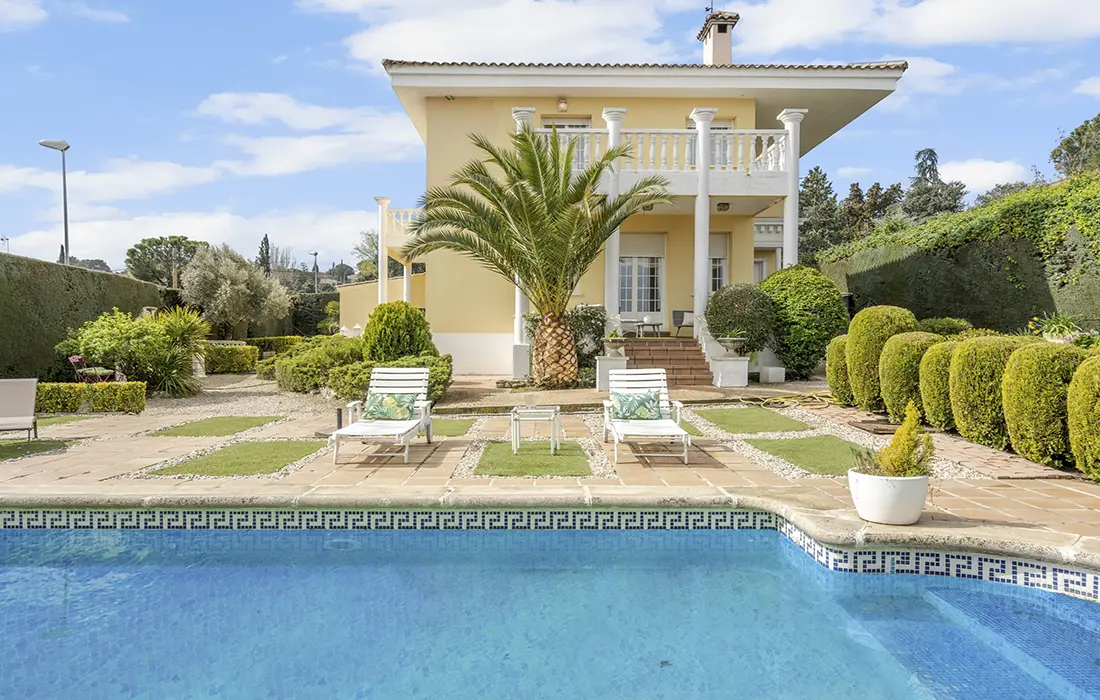 Chalet independiente en venta en Los Peñascales. - imagen 2
