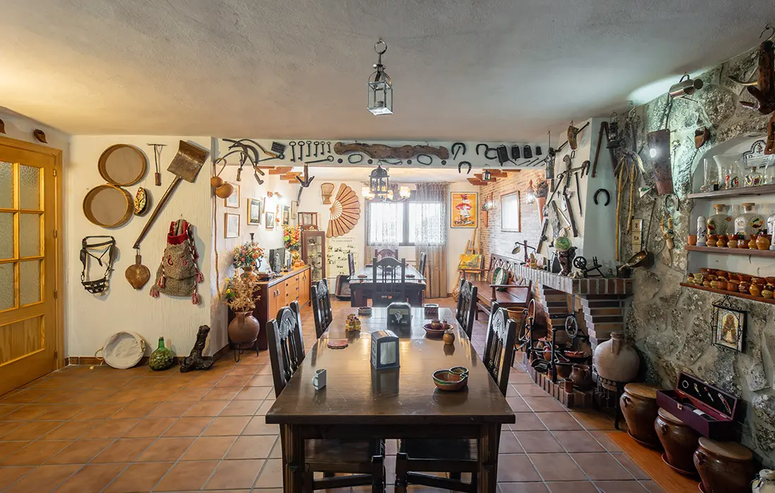 Chalet Independiente en Venta en Navalagamella, Madrid - imagen 6
