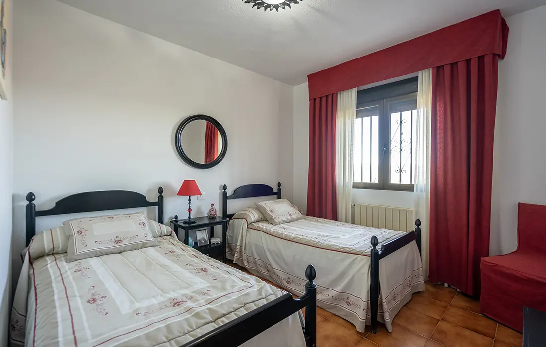 Chalet Independiente en Venta en Navalagamella, Madrid - imagen 12