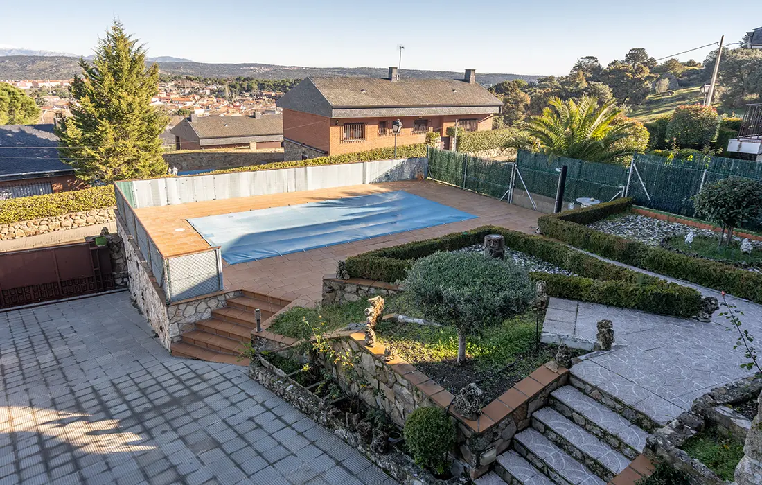 Chalet Independiente en Venta en Navalagamella, Madrid - imagen 39