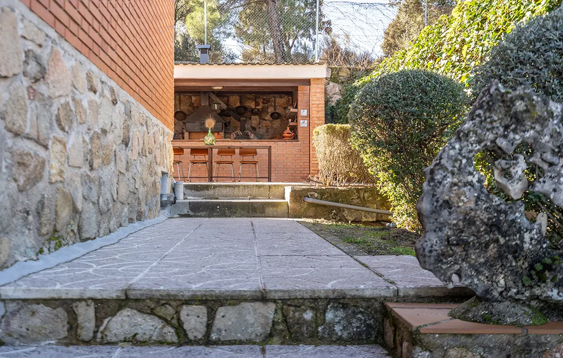 Chalet Independiente en Venta en Navalagamella, Madrid - imagen 40