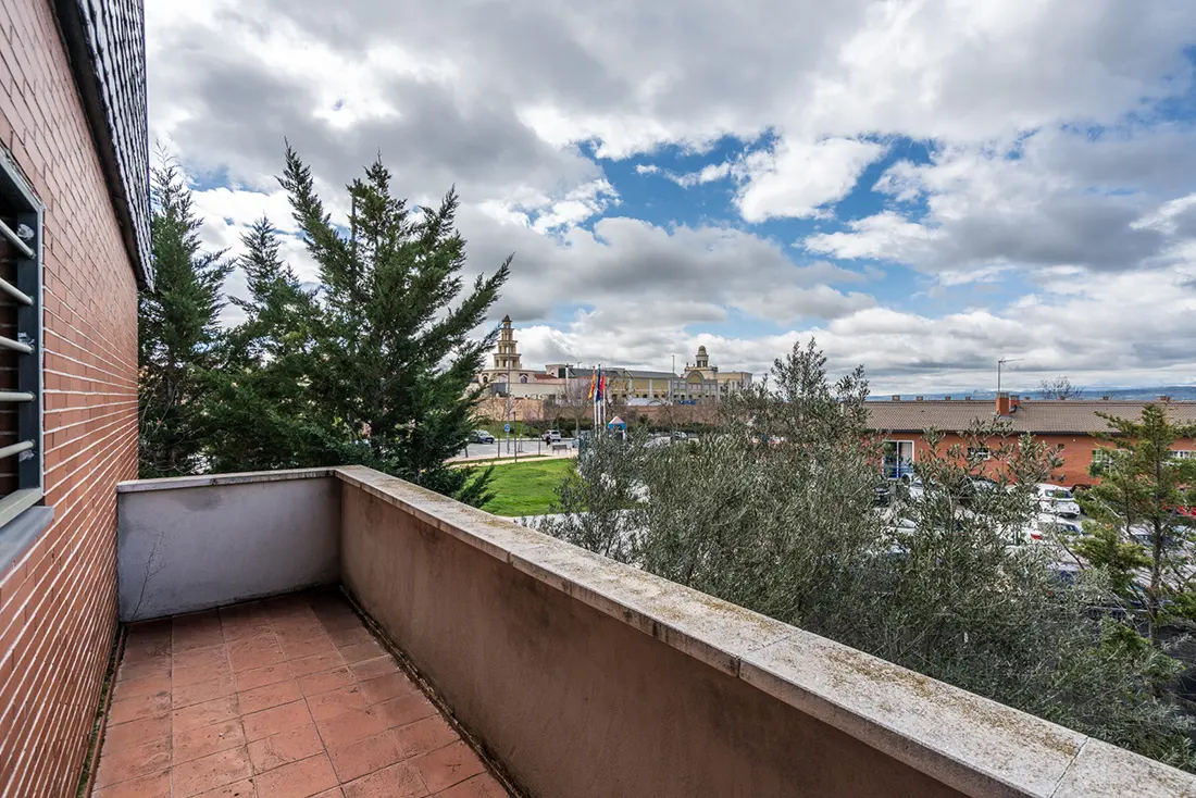 Chalet pareado en venta en Las Rozas de Madrid - imagen 11