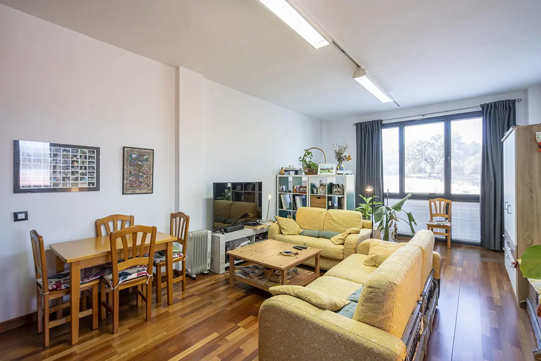 Estudio tipo loft en Las Rozas, Madrid. - imagen 8