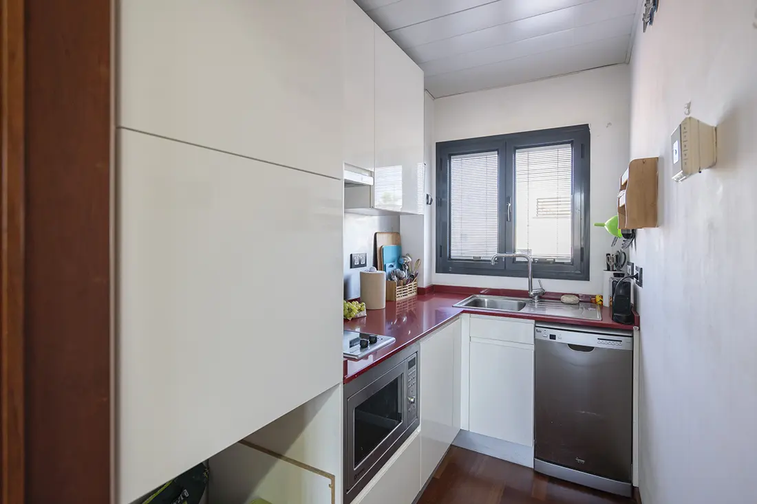 Estudio tipo loft en Las Rozas, Madrid. - imagen 13