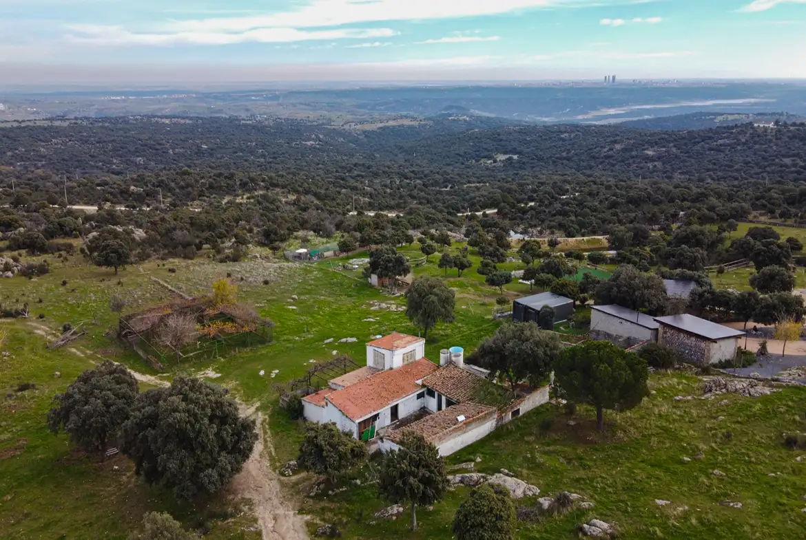 Finca Rústica en Hoyo de Manzanares - imagen 14