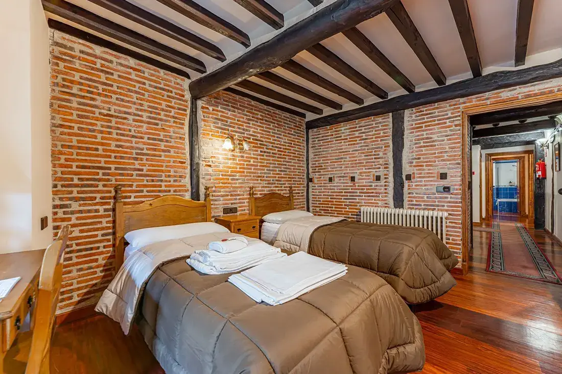 Hotel Rural en Candelario en venta - imagen 26