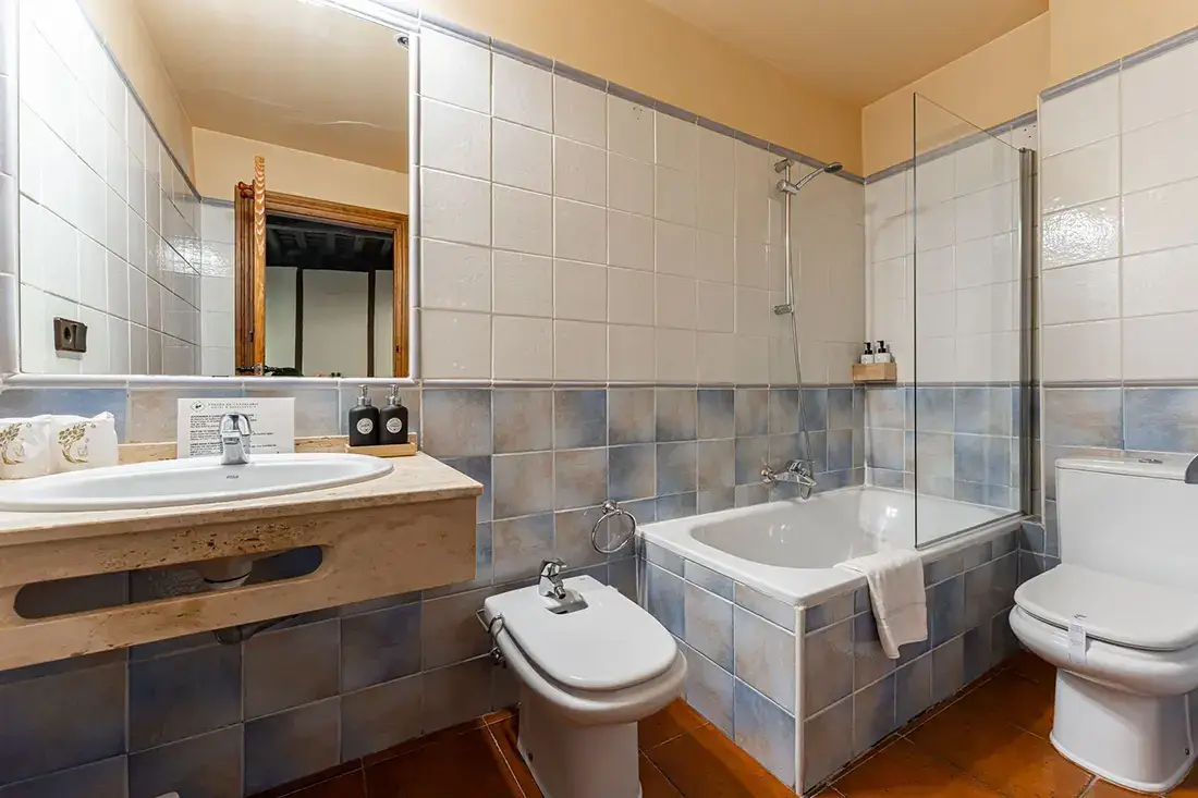 Hotel Rural en Candelario en venta - imagen 30
