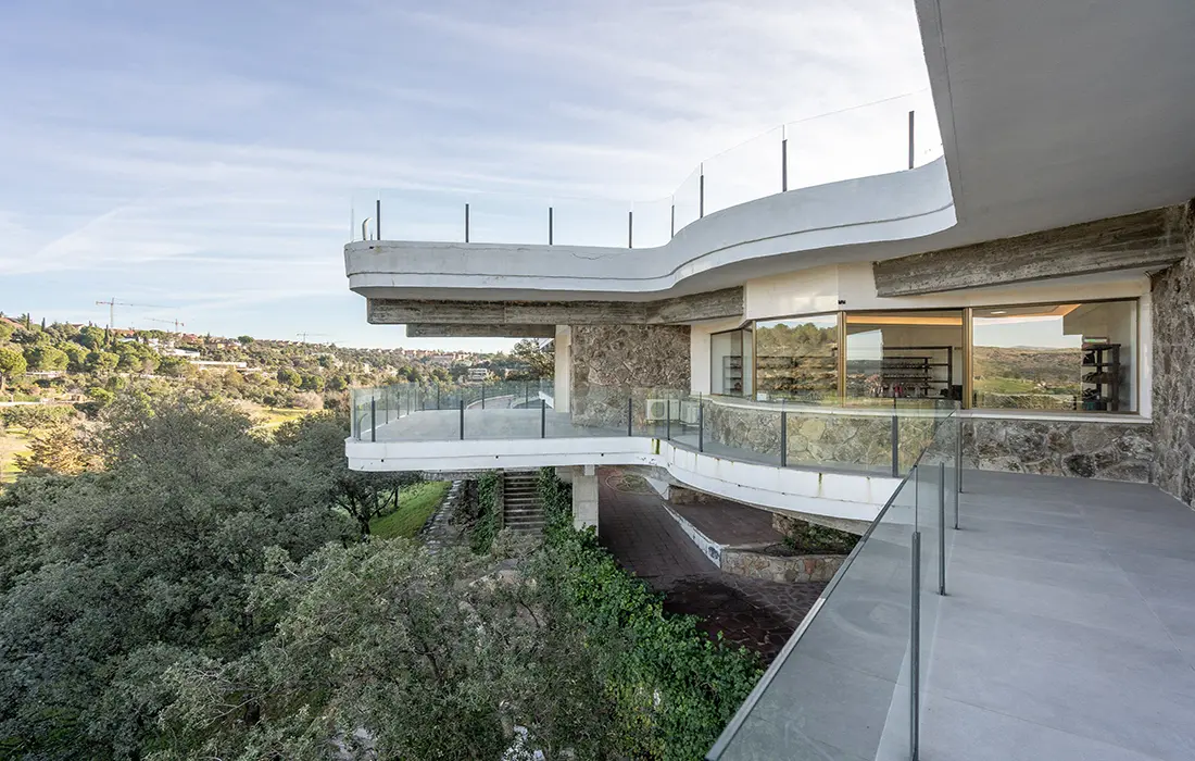 Mansión de diseño en venta en Las Rozas - imagen 3
