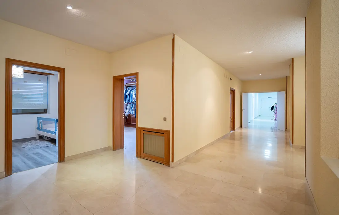 Mansión de diseño en venta en Las Rozas - imagen 47