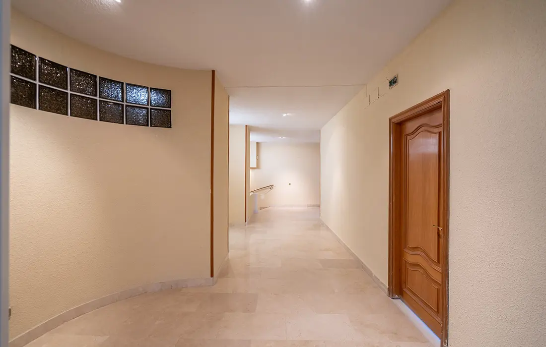Mansión de diseño en venta en Las Rozas - imagen 49
