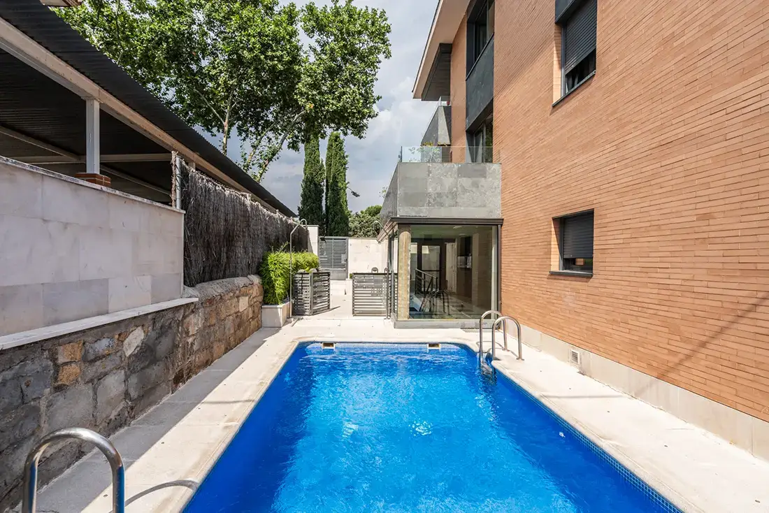 Piso Bajo con Piscina en venta en Torrelodones - imagen 6