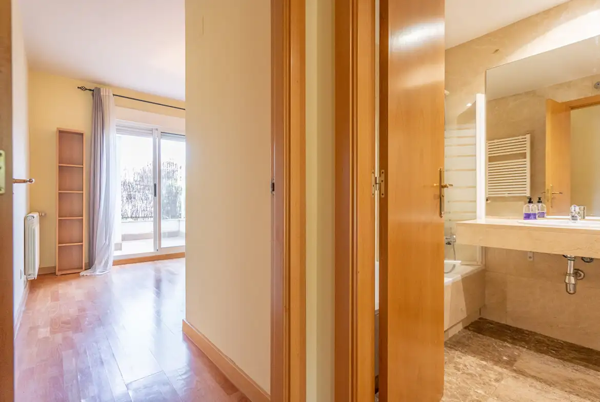 Piso en venta en Av. Lazarejo, Las Rozas. - imagen 9