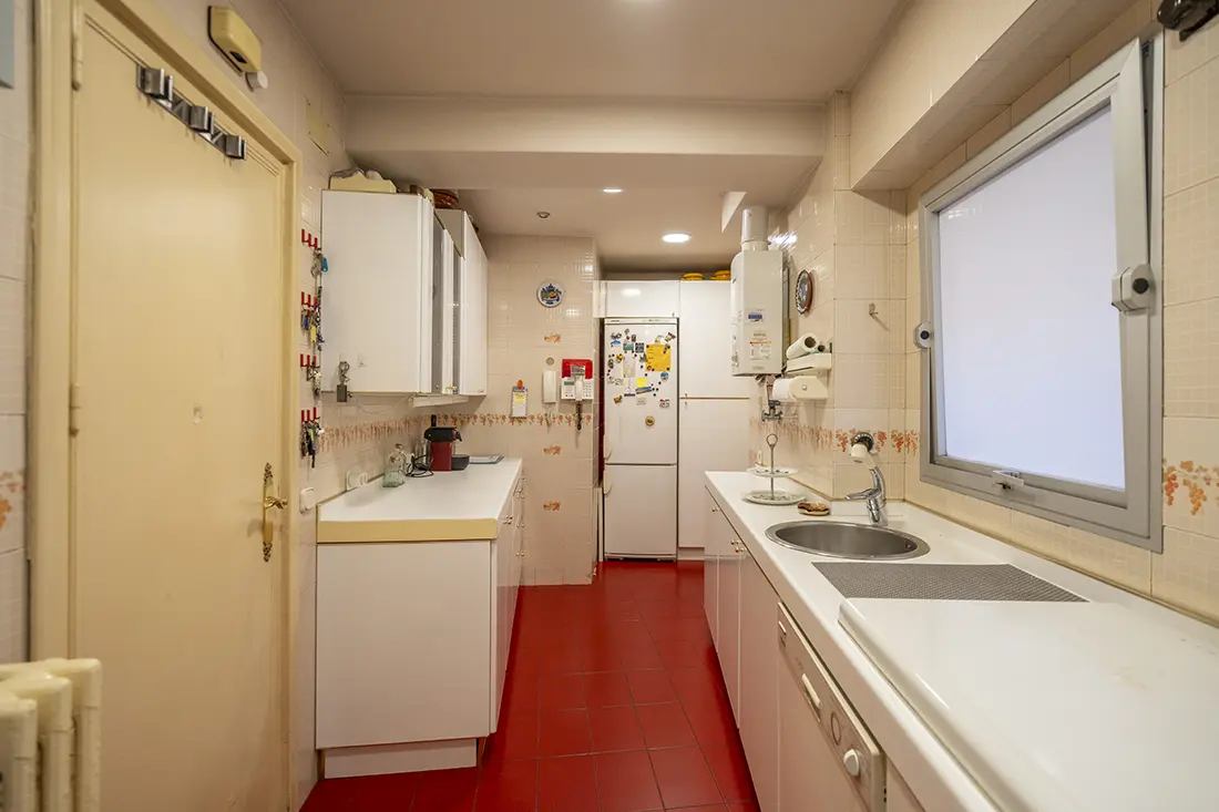 Piso en venta en calle de Guzmán el Bueno - imagen 7