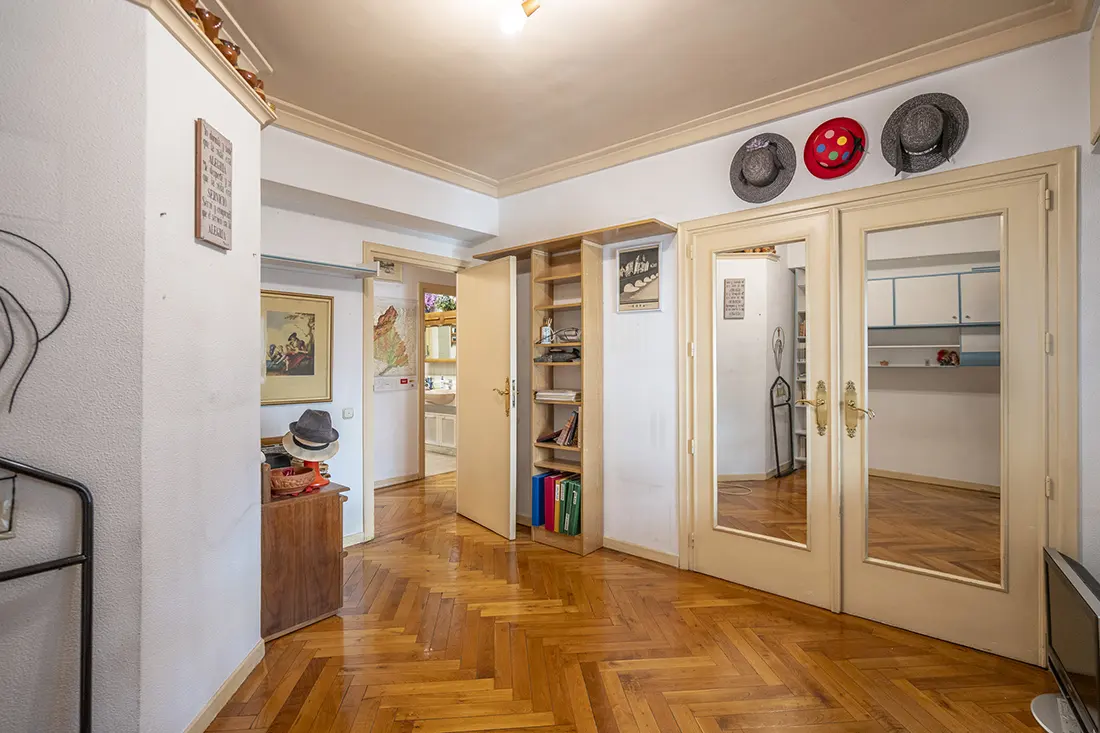 Piso en venta en calle de Guzmán el Bueno - imagen 28