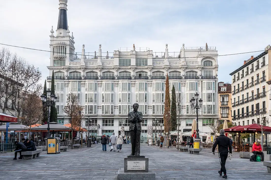 Piso en venta en Calle Huertas · vivienda en venta en Madrid · Yolanda González