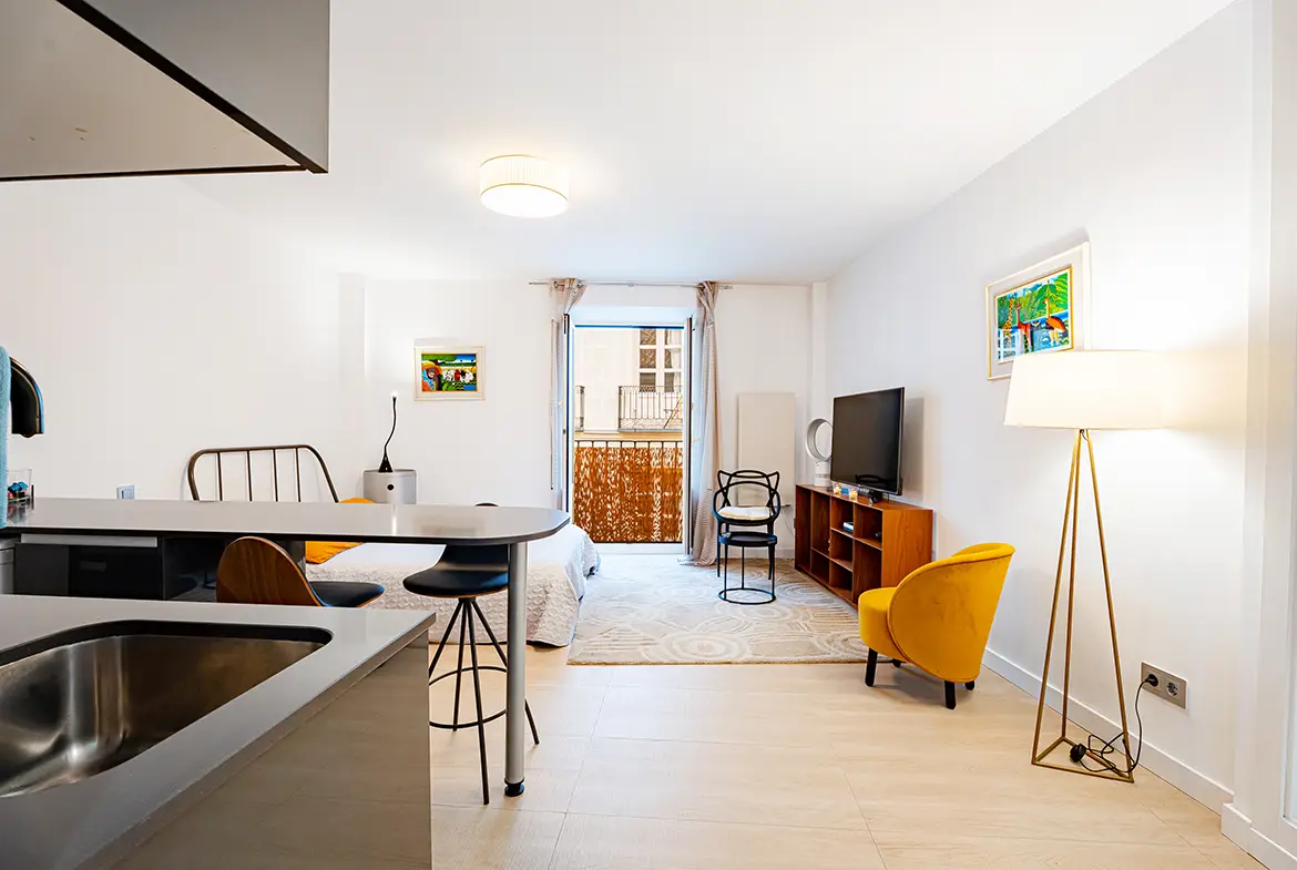 Piso en venta en Cava Baja, Madrid. · vivienda en venta en Madrid · Yolanda González