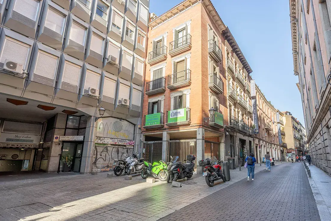 Piso en venta en zona Sol - imagen 27
