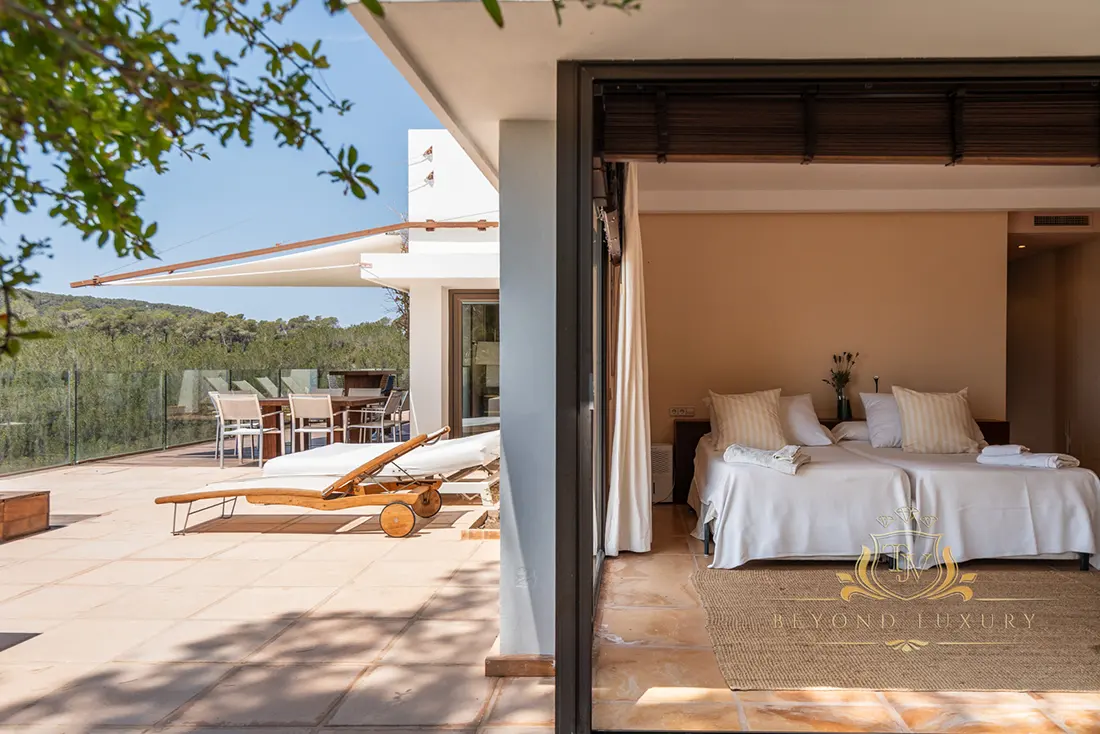 Villa de lujo con vistas al mar en Ibiza - imagen 24