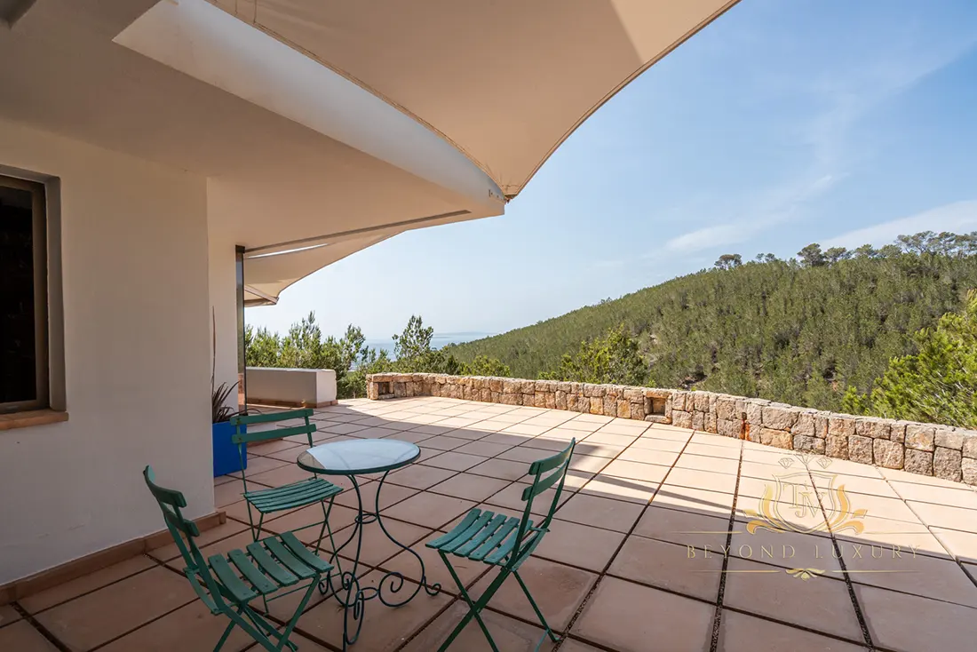 Villa de lujo con vistas al mar en Ibiza - imagen 27