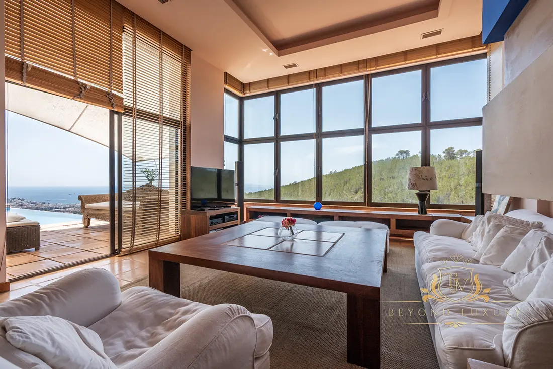 Villa de lujo con vistas al mar en Ibiza - imagen 31