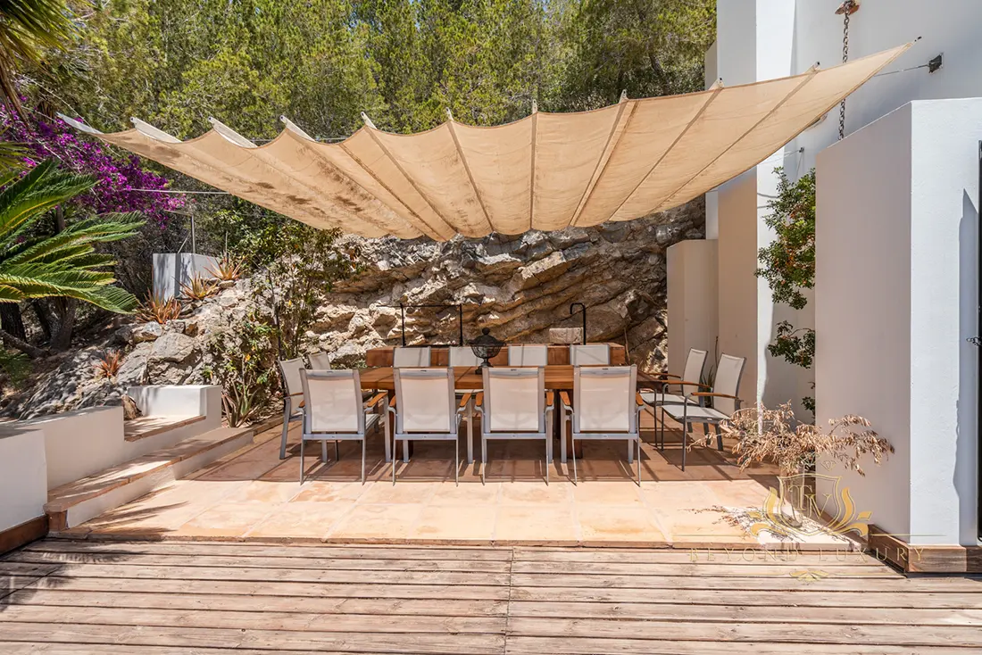 Villa de lujo con vistas al mar en Ibiza - imagen 46