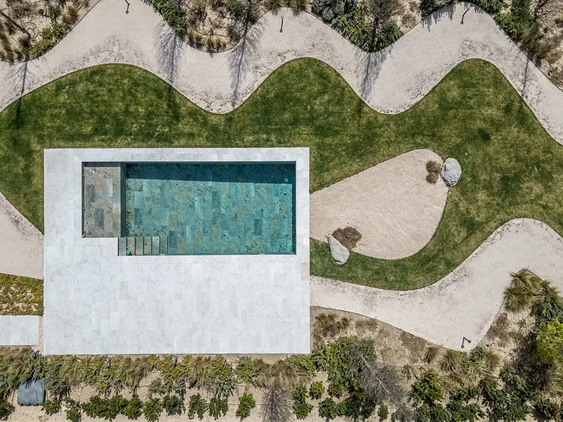 Villa de lujo en Villafranca con piscina y jardín privado - imagen 6