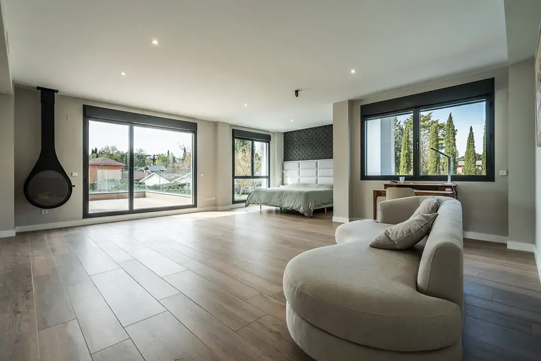 Villa de lujo en Villafranca con piscina y jardín privado - imagen 30