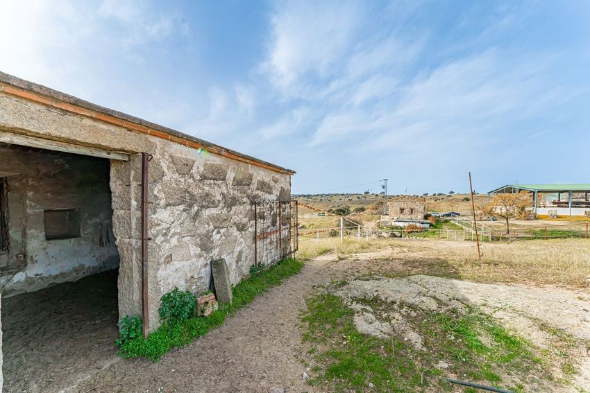 Finca rústica para hípica con vistas a la Sierra de Guadalupe, casi 11 hectáreas - imagen 26