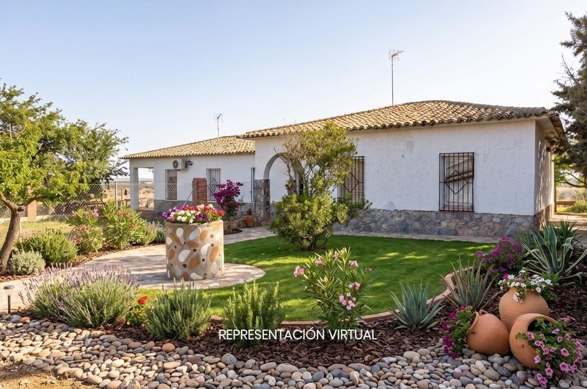 Chalet con encanto frente a las Lagunas de Villafranca, Reserva de la Biosfera - imagen 2